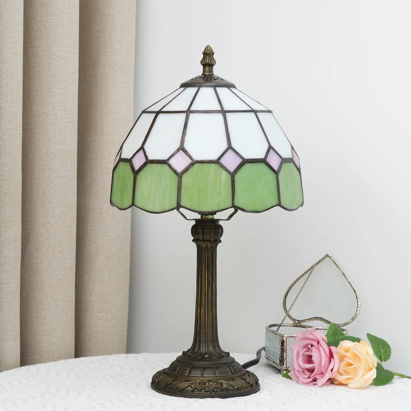 European style living room retro desk lamp, bedside table light
